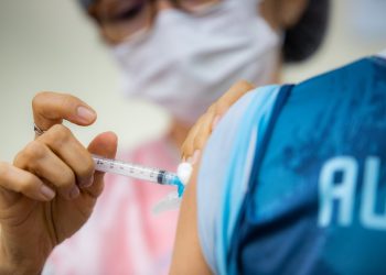 Manaus alerta sobre vacinação antes da COP 30, proteção a visitantes e trabalhadores