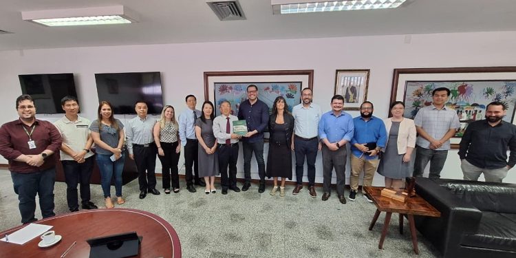 Suframa e comitiva chinesa discutem cadeia de ar-condicionado na Zona Franca de Manaus