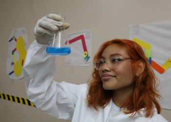 Feira Científica da Escola Estadual Francisco Albuquerque estimula protagonismo e investigação científica