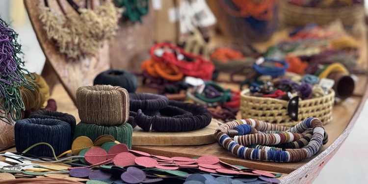 FIINSA Amazônia 2025 destaca Mercado Amazônia com 50 marcas sustentáveis