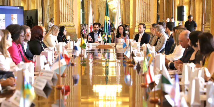 Amazonas lidera reunião nacional da Abema e reforça protagonismo na agenda ambiental