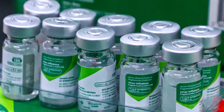 Campanha de Vacinação contra Influenza inicia em Manaus na segunda-feira