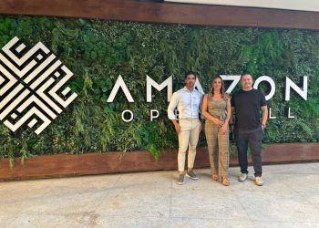 Kuara Energy e Amazon Open Mall firmam parceria para eletroposto e apostam na mobilidade sustentável em Manaus