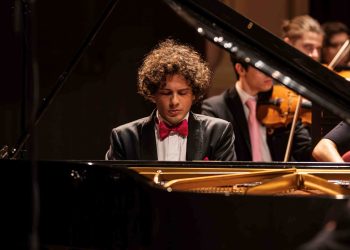 Fabio Martino é solista convidado da Amazonas Filarmônica em “Ressonâncias de 2025”