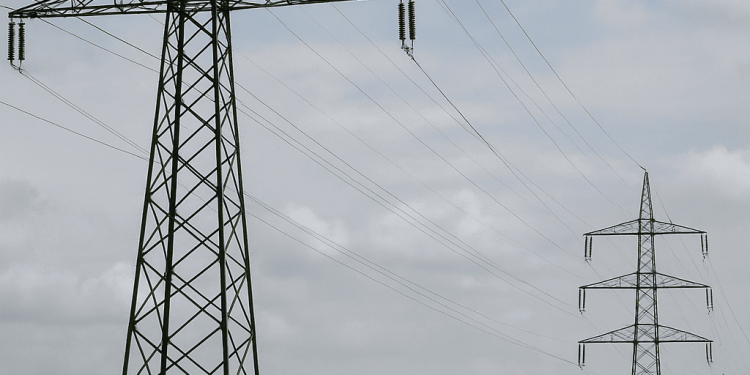 Por que a infraestrutura de transmissão se tornou o eixo estratégico da transição energética