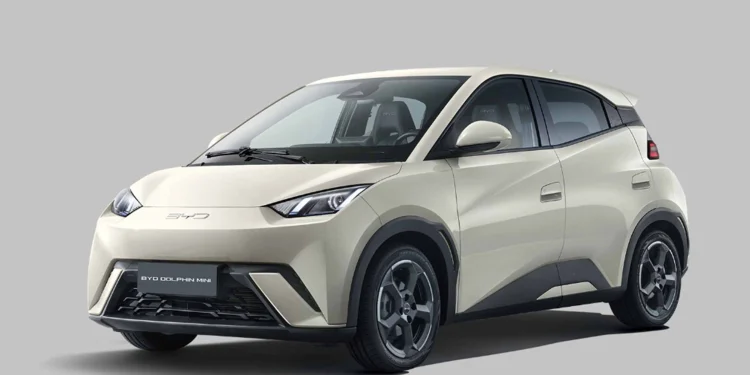Eletromobilidade avança no Brasil e BYD se destaca como protagonista com 50 mil Dolphin Mini nas ruas
