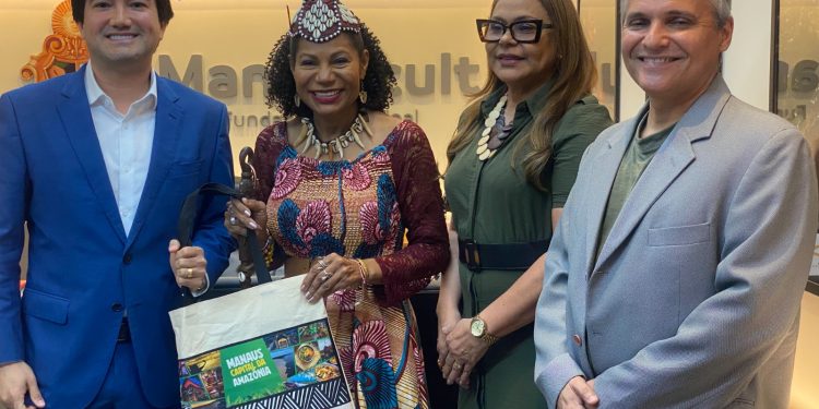 Visita da Rainha Diambi à ManausCult fortalece laços culturais entre África e Amazônia