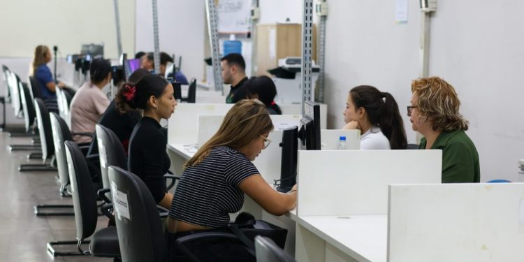 148 vagas de emprego são ofertadas pelo Sine Amazonas nesta terça