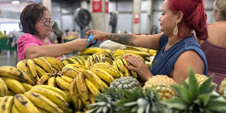 Feira de Produtos Regionais_Foto Ruth Jucá_ADS