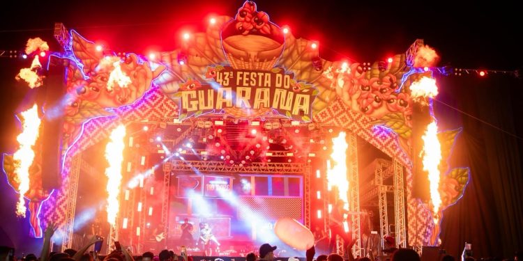 Festa do Guaraná fortalece turismo em Maués e alcança alto índice de aprovação do público