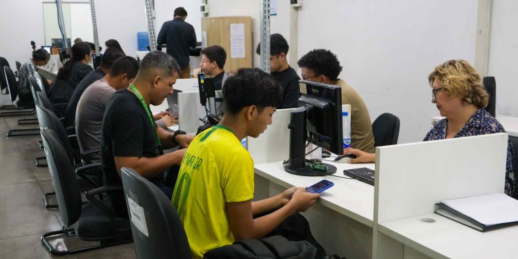 Mercado de trabalho Sine Amazonas divulga 106 vagas para esta sexta em Manaus
