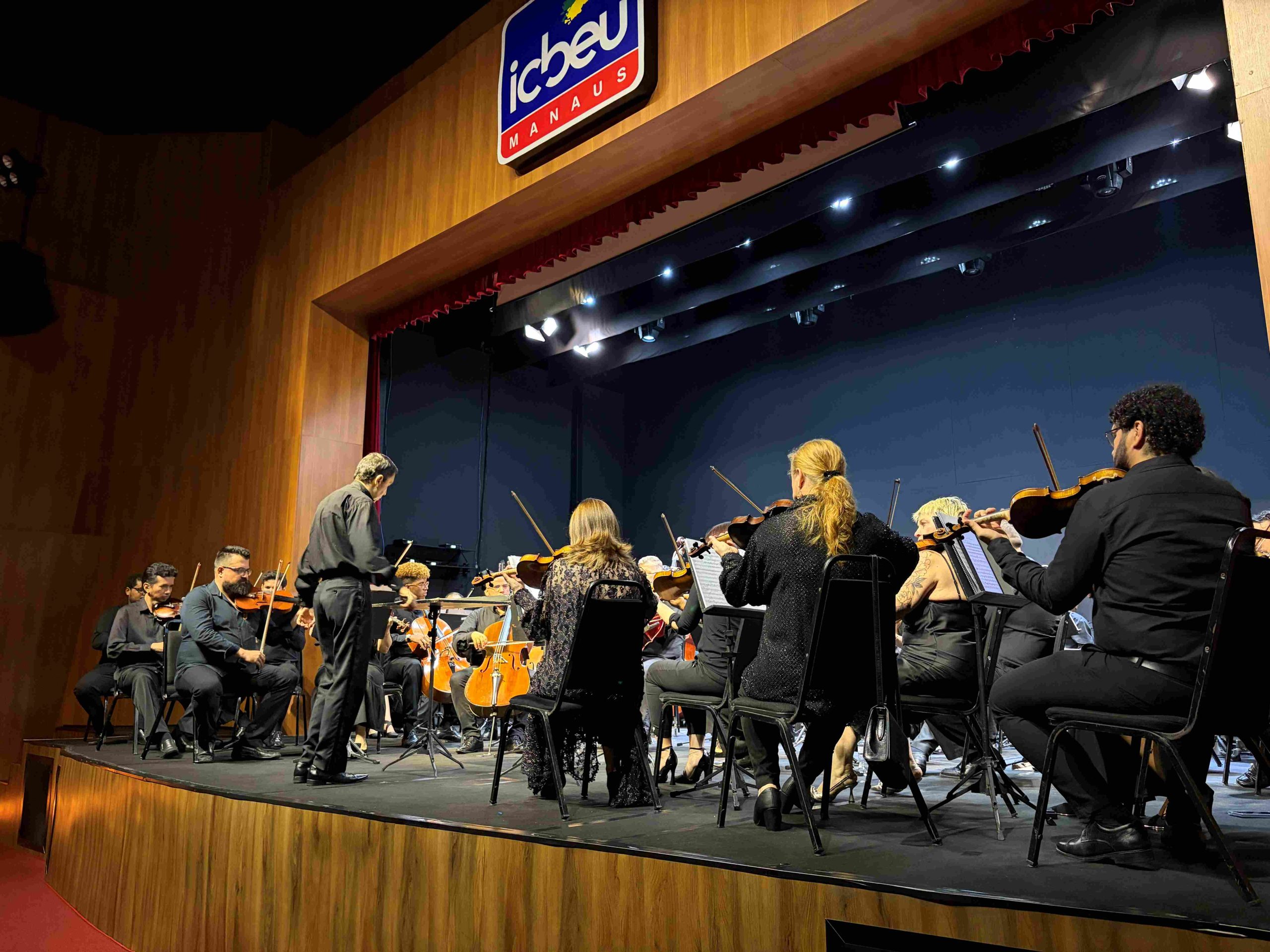 Concerto da Amazonas Filarmônica marca estreia no Teatro ICBEU em Manaus