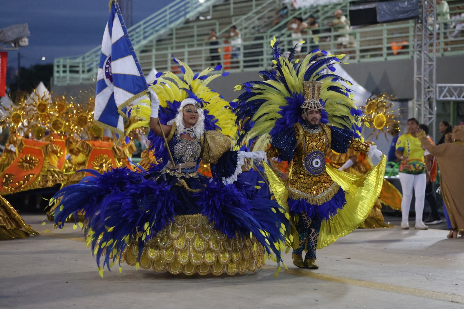 Grupo Especial lota Sambódromo de Manaus em noite histórica