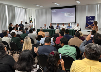 Suframa reforça incentivos da Zona Franca em encontro com cooperativas do Amazonas