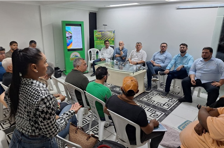 Empreendedores do turismo discutem desafios do setor em reunião com a Suframa em Manaus