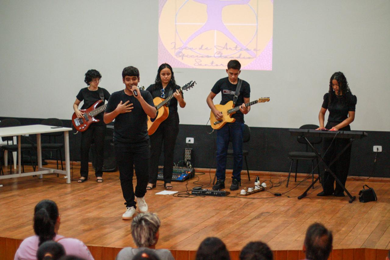 Liceu Cláudio Santoro abre mais de 3 mil vagas gratuitas para cursos de artes no Amazonas (