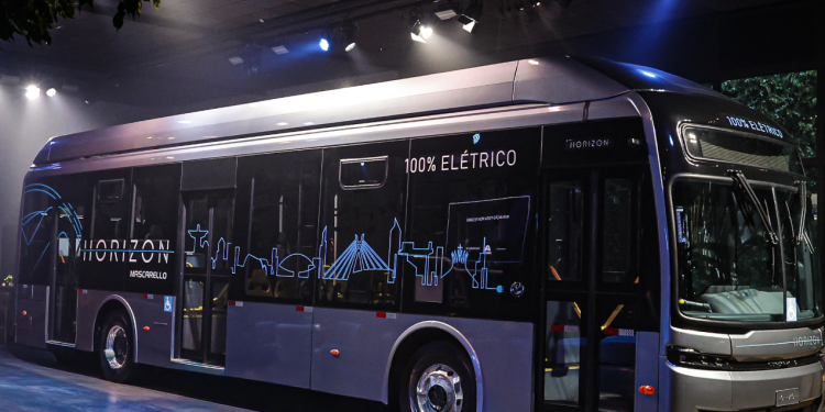 Mascarello apresenta ônibus elétrico e amplia aposta na mobilidade sustentável