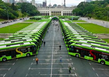 São Paulo amplia frota com mais 110 ônibus elétricos