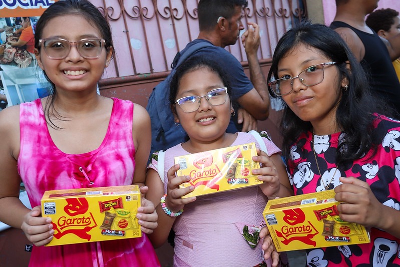Prefeitura de Manaus leva chegada do Coelhinho da Páscoa à zona Norte da capital