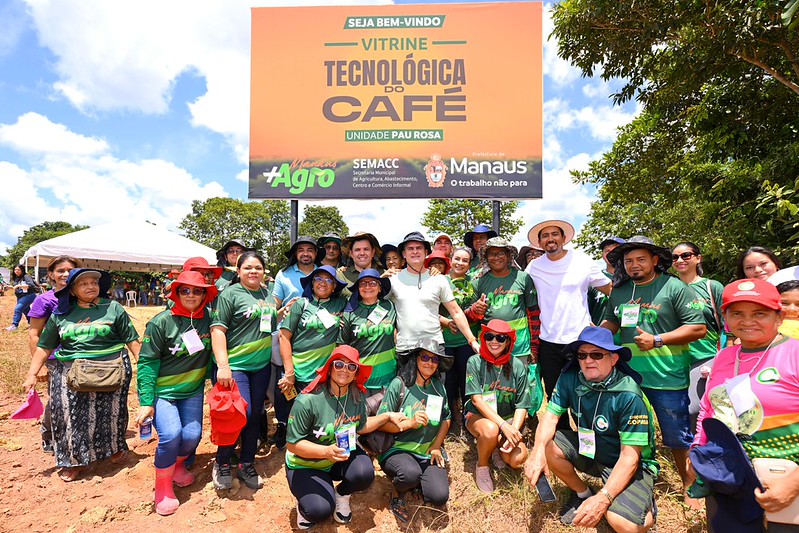 David Almeida inicia rede produtiva do café em Manaus e avança na diversificação econômica, além da Zona Franca