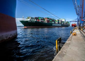 Governo libera R$ 15 bilhões em crédito para apoiar exportações brasileiras em meio à crise internacional