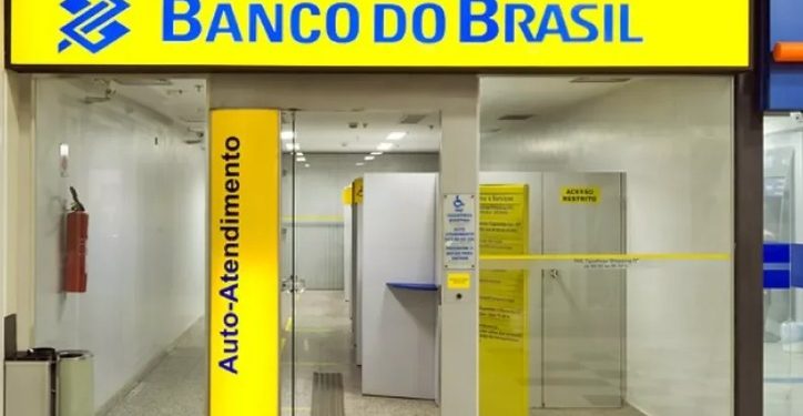 Feriado de Páscoa: bancos fecham na Sexta-feira Santa, mas PIX segue funcionando normalmente