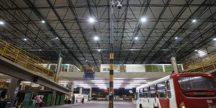 Nova linha de ônibus C-901 começa a operar em Manaus e amplia mobilidade