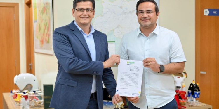 Ipaam e Amazonastur unem forças para proteger o meio ambiente e impulsionar o turismo