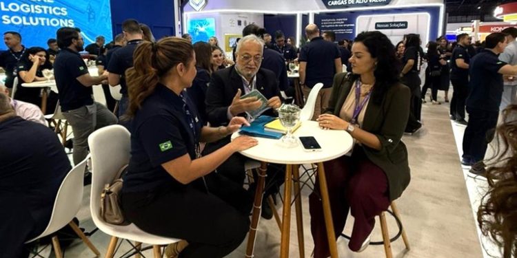 Zona Franca de Manaus atrai investidores durante feira em São Paulo
