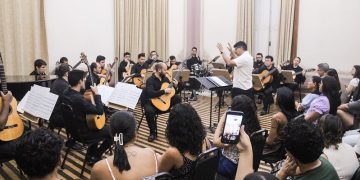 Orquestra de Violões do Amazonas apresenta concerto gratuito no Palácio da Justiça