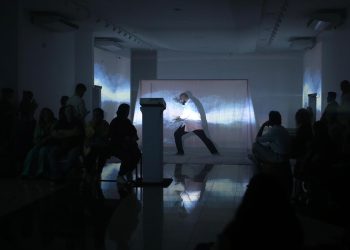 Teatro do Icbeu Manaus recebe espetáculo 'Winterreise' e encanta público com experiência imersiva