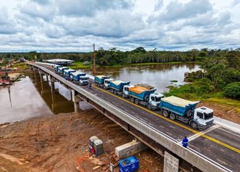 DNIT libera nova ponte da BR-319 antes do prazo e melhora tráfego no Amazonas
