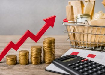 Mercado eleva previsão da inflação para 4,89% este ano