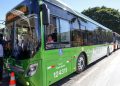 Brasília recebe novos ônibus elétricos para reduzir emissão de poluentes