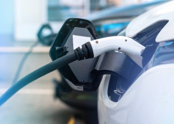 Vendas de carros elétricos disparam 161% no Brasil e batem recorde em abril de 2026