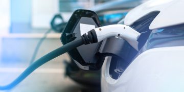 Vendas de carros elétricos disparam 161% no Brasil e batem recorde em abril de 2026