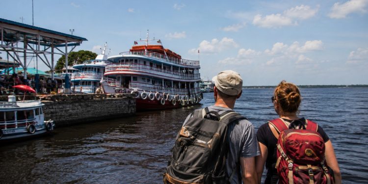 Amazônia atrai mais turistas internacionais; entenda