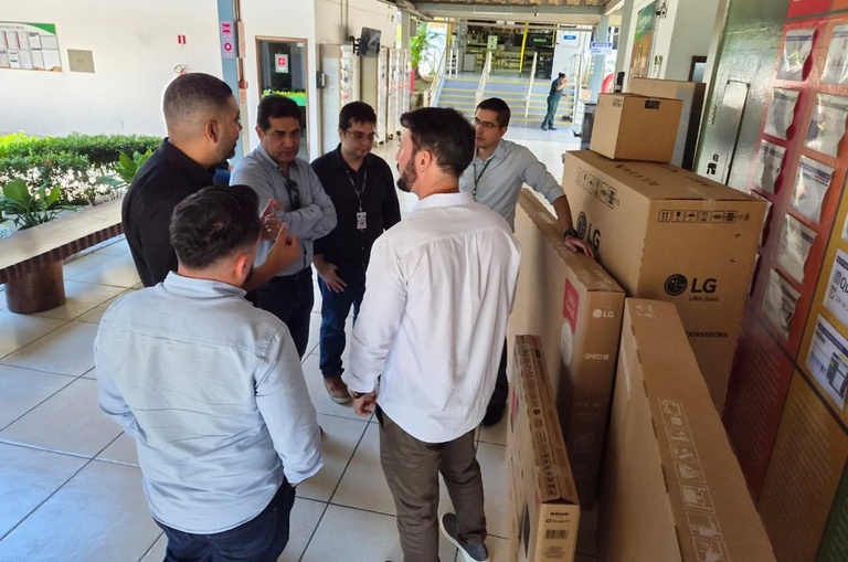 Klabin apresenta operação industrial à Suframa e projeta crescimento no Polo Industrial de Manaus