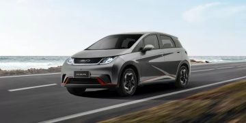 Carros elétricos usados passam a se valorizar pela primeira vez no mercado brasileiro