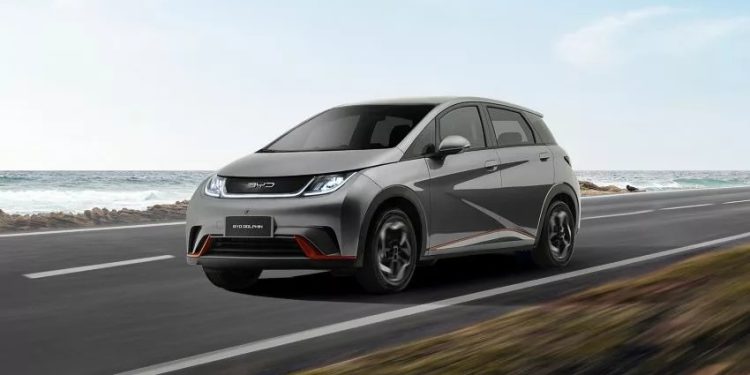 Carros elétricos usados passam a se valorizar pela primeira vez no mercado brasileiro
