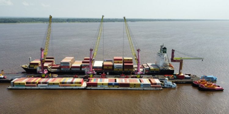 Amazonas movimenta US$ 1,79 bilhão no comércio exterior