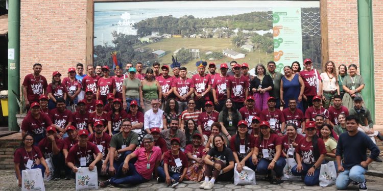 Lideranças amazônicas se reúnem em Manaus para construir novos caminhos para os territórios