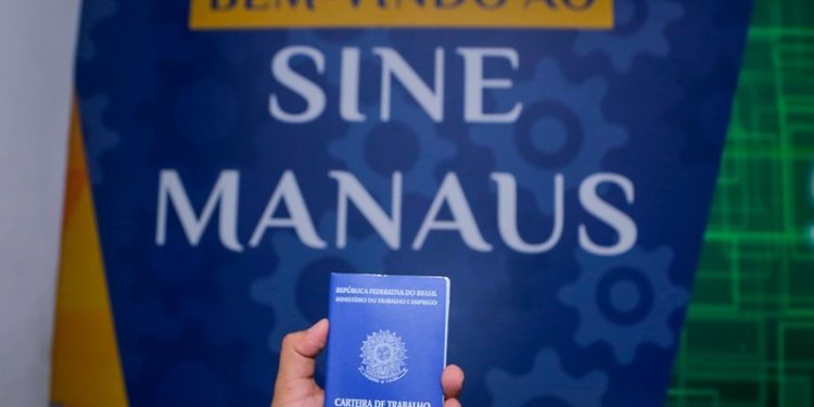 Trabalhadores podem concorrer a 573 vagas de emprego disponíveis no Sine Manaus