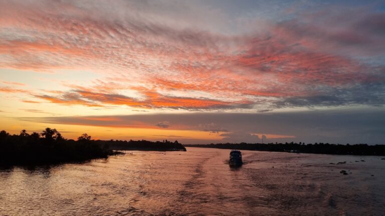 Conheça nove destinos turísticos que revelam a riqueza natural e cultural da Amazônia brasileira