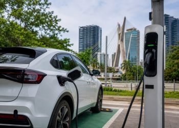 Brasil lidera crescimento da mobilidade elétrica na América Latina, diz ABVE
