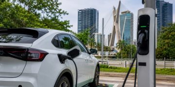 Brasil lidera crescimento da mobilidade elétrica na América Latina, diz ABVE