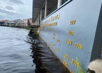 Rio Negro inicia período de vazante em Manaus após atingir cota máxima da cheia