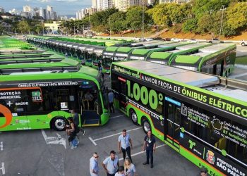 Brasil registra alta de 92,5% nos emplacamentos de ônibus elétricos no primeiro semestre de 2026