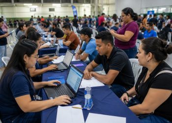 Mega Feirão em Manaus reúne 726 vagas de emprego nesta sexta-feira (24)