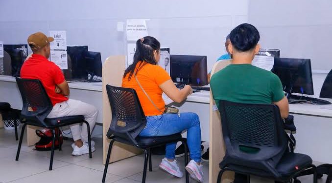 Sine Manaus abre 591 vagas de emprego com atendimento em duas unidades da capital